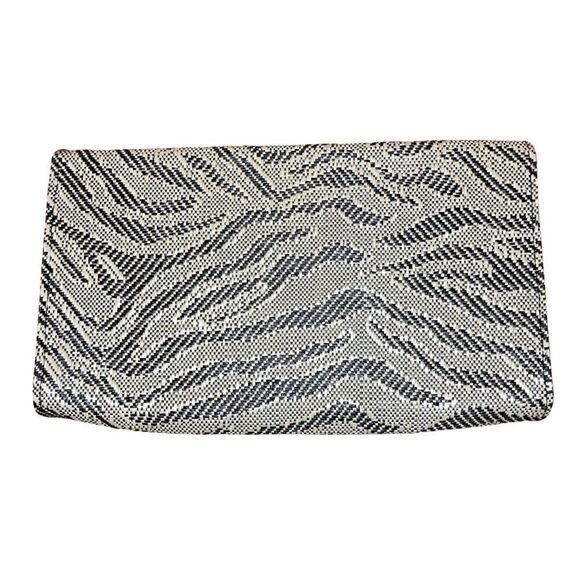 H&M Print Clutch - Picture 2 of 10